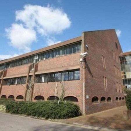 Toothbrush Apartments - Ipswich Central East Εξωτερικό φωτογραφία